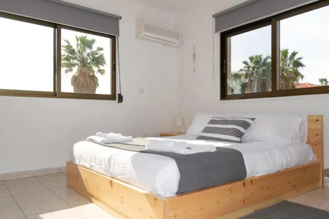 Guest Apartments Лимасол Экстерьер фото